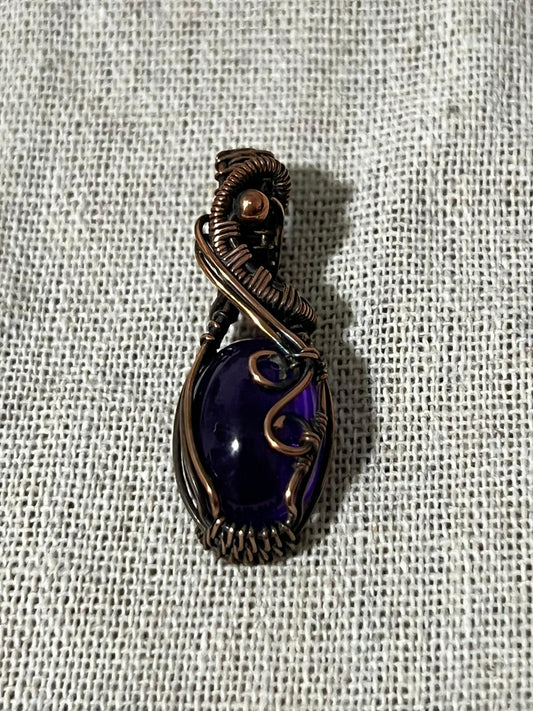 Anassa: Amethyst Pendant (Hekate)